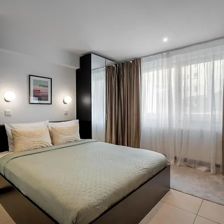Shangri La 2bedroom Апартаменти