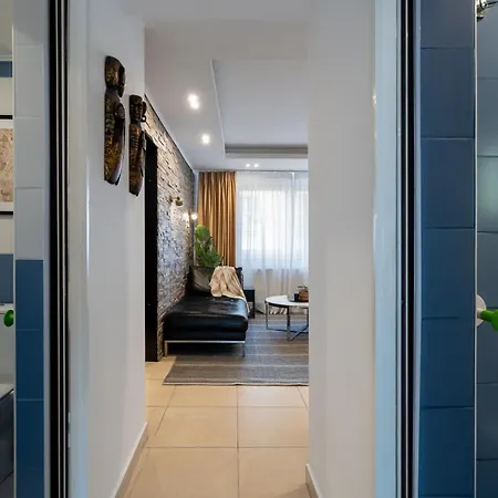 Shangri La 2bedroom Бухарест