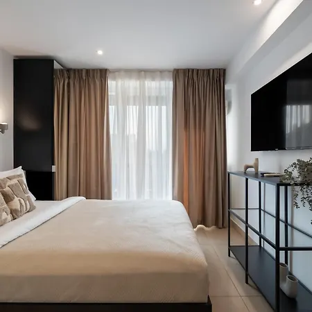 Shangri La Loft Apartment