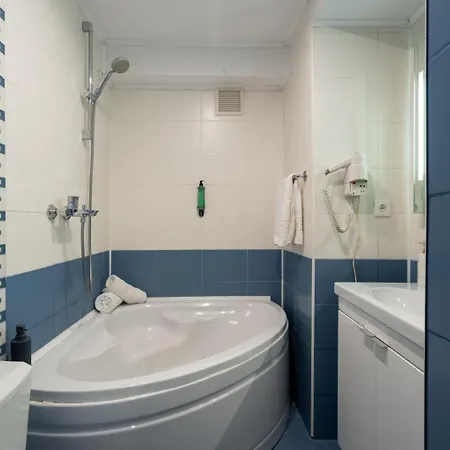 Апартаменти Shangri La 2bedroom Бухарест
