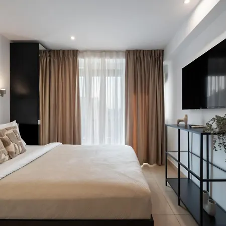 Shangri La 2bedroom *