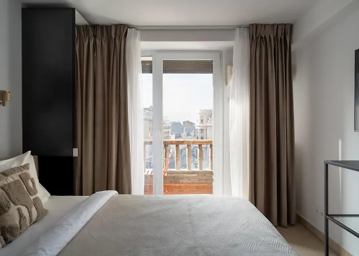 Shangri La Loft *