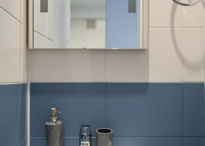 Shangri La Loft דירה *