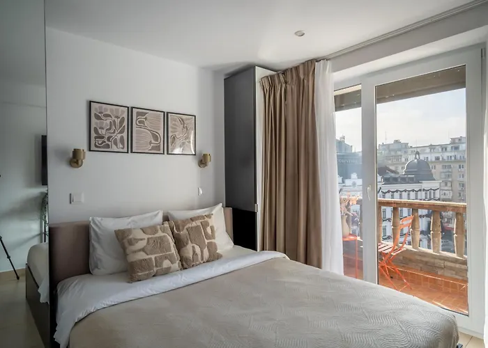 Shangri La Loft