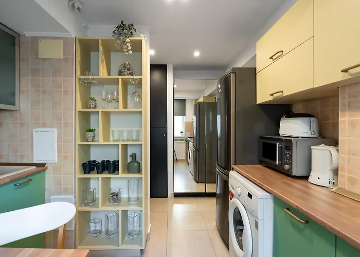 Апартаменти Shangri La Loft