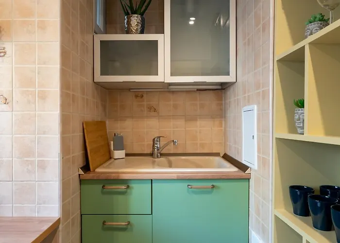 Shangri La Loft Апартаменти